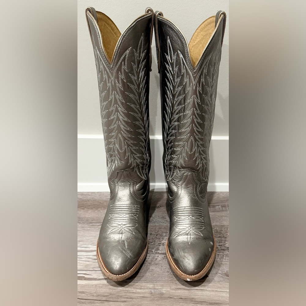 Ariat Metallic Gray Leather Western Heeled Boots